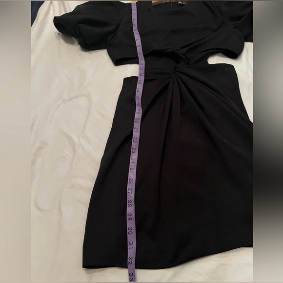 Zara Black Mini Dress with Cut-Out Design - Picture 9 of 10